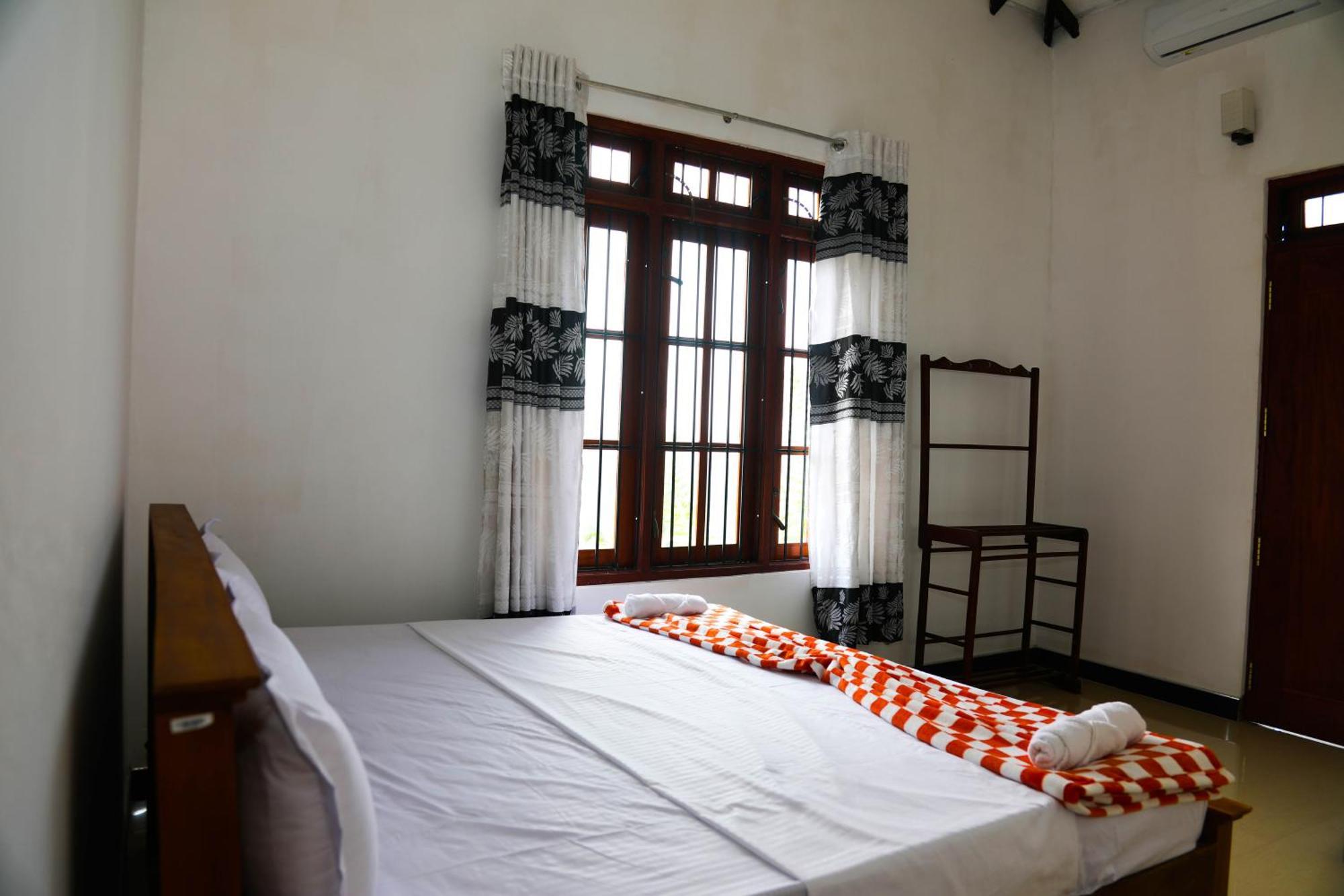Mountain Bliss Villa Peradeniya Esterno foto