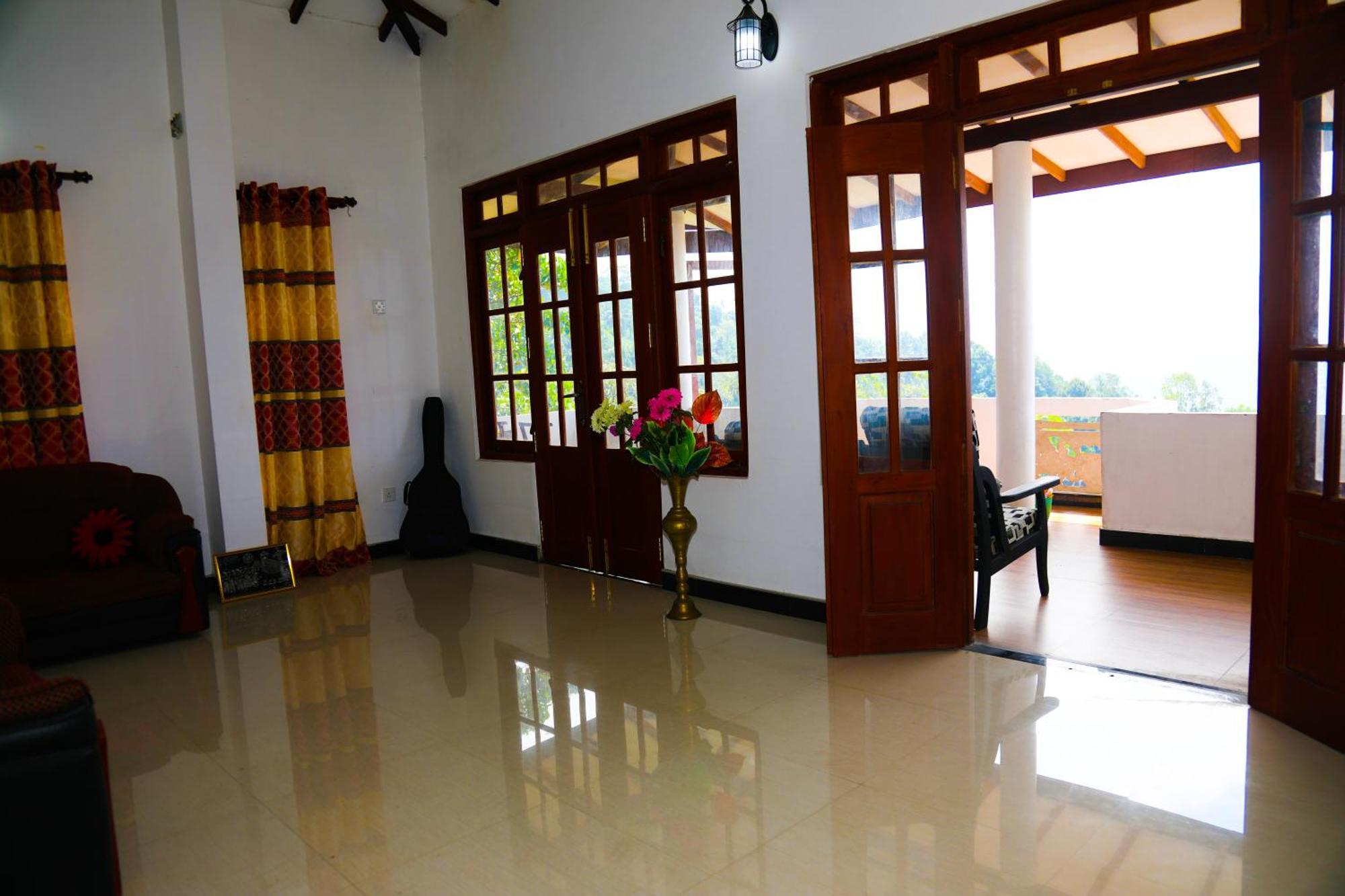 Mountain Bliss Villa Peradeniya Esterno foto