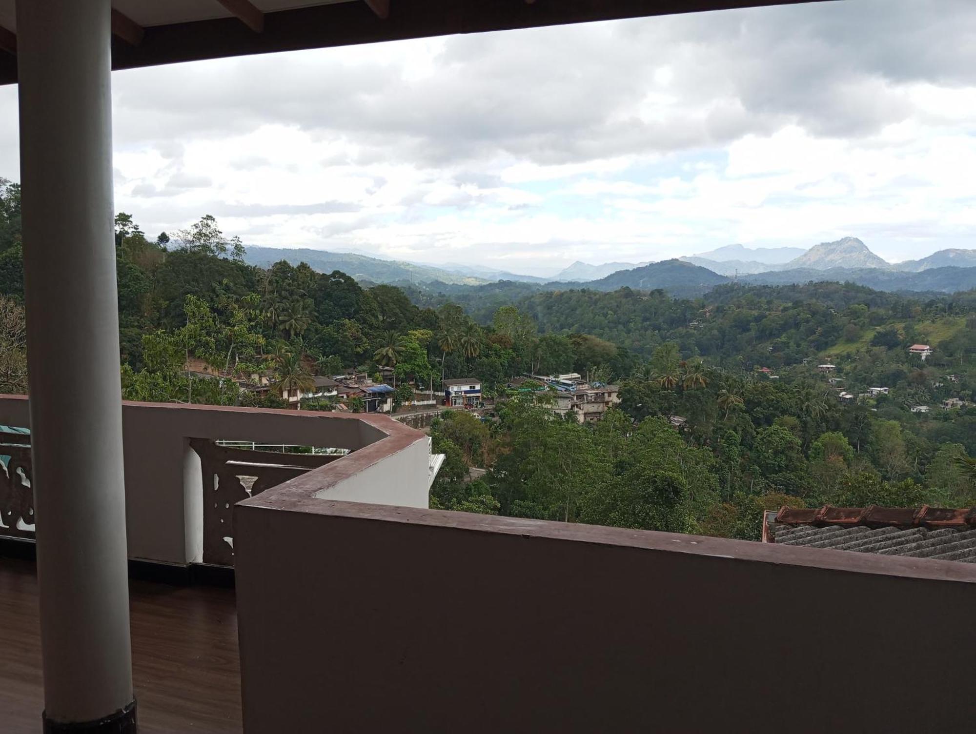 Mountain Bliss Villa Peradeniya Camera foto