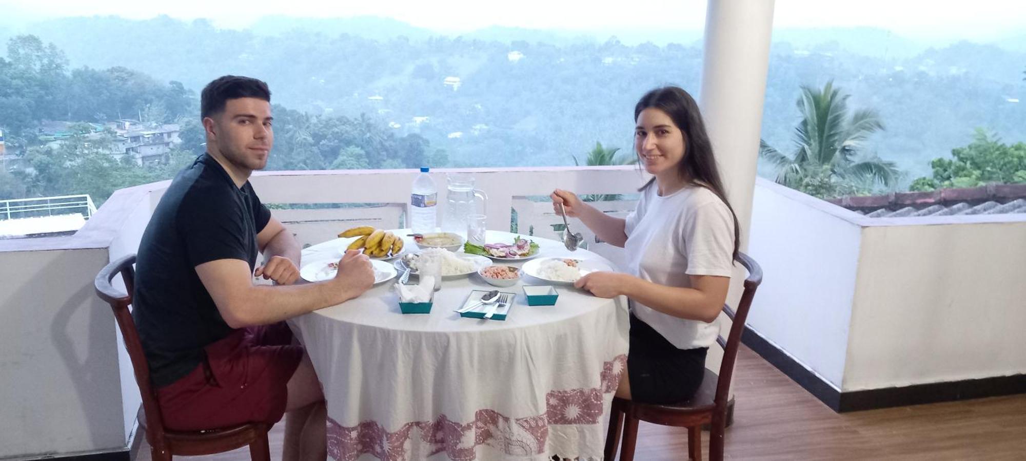 Mountain Bliss Villa Peradeniya Esterno foto